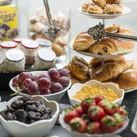 Hotel Le Placide Saint-germain Des Pres 4*