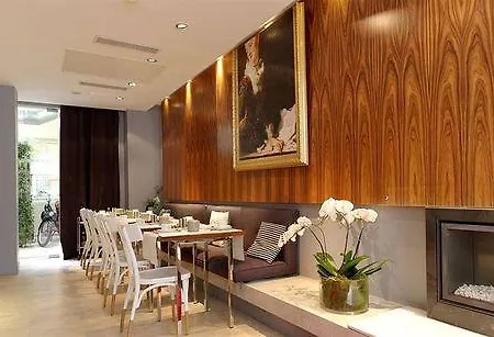 Hotel Le Placide Saint-germain Des Pres Paris