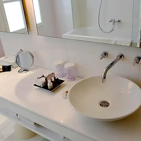 Le Placide Saint-germain Des Pres Hotel Parijs