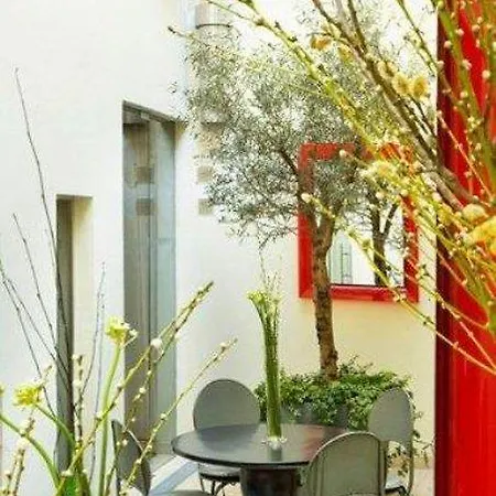Hotel Le Placide Saint-germain Des Pres 4*