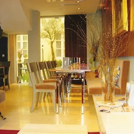 Le Placide Saint-germain Des Prés Hotel