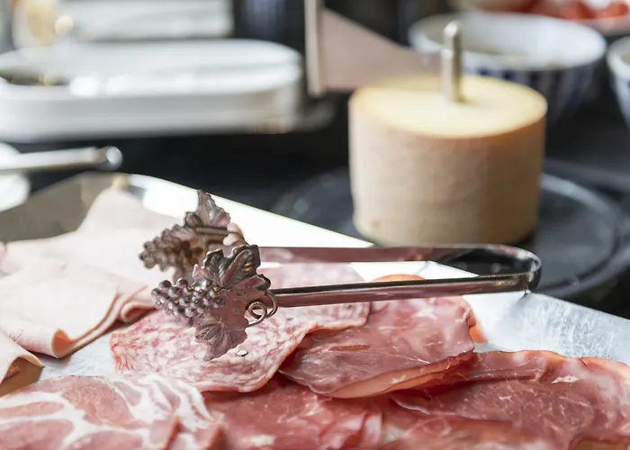 Hotel Le Placide Saint-germain Des Pres 4*